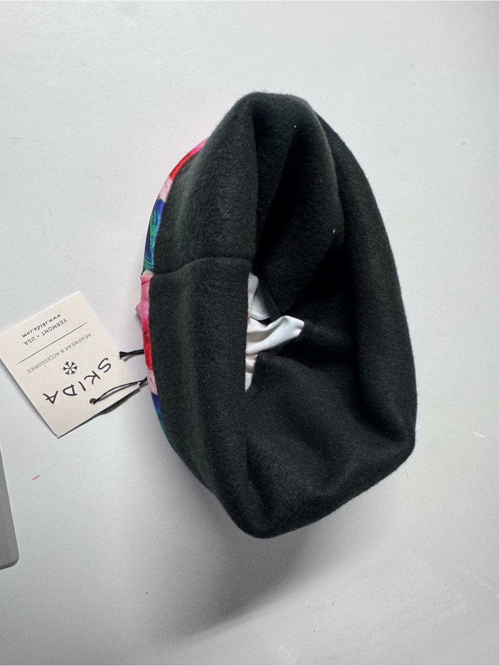 Skida Floral Navy And Pink Beanie - Size Large — image 3 of 3